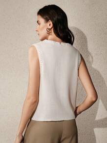 Anewsta Elaire 早春薄款毛衣无袖法式休闲小众钩针背心针织上衣老花款 - 白色 - 查看 5