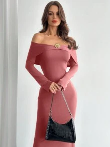 Firerie 优雅女士露肩黑色紧身连衣裙，带有金属装饰和喇叭袖，适合秋季的浪漫时尚 - 粉色 - 查看 7