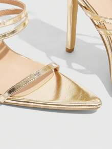 CUCCOO SZL 女士时尚金色细带金属扣尖头踝带细高跟凉鞋，适合约会、派对、度假、婚礼