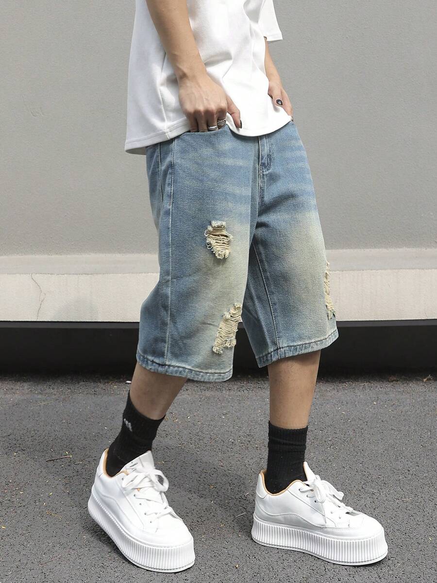 Manfinity EMRG Men's Simple Ripped Pocket Denim Shorts, Casual Everyday Wear - Medium Wash - View 1