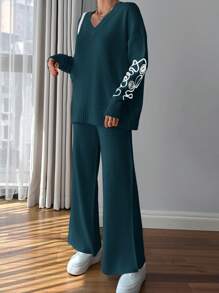 RueChic Women Pink Embroidery Detailed Sweater Set - Green - View 5