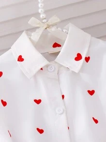 SHEIN Conjunto de vestir elegante y de alta calidad para vacaciones de otoño para niñas jóvenes con falda de malla roja casual, camisa con cuello y estampado de corazones con forro plisado de malla