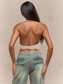 MISSGUIDED 光滑露背短款上衣，带金属环细节，夏季派对文胸俱乐部服装紧身胸衣上衣，节日时尚短款背心，带环装饰 - 杏色 - 查看 2