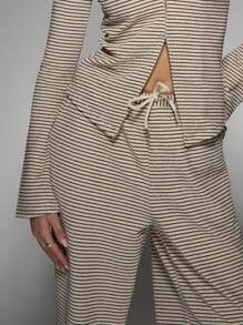 MISSGUIDED Pantalon rayé à taille basse avec cordon de serrage - Multicolore - Voir 3