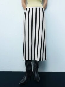 Maija 女款黑白條紋對比色針織彈性腰A字裙，黑白格紋，秋季，優雅，辦公室，休閒百搭老錢風 - 黑與白 - 查看 6