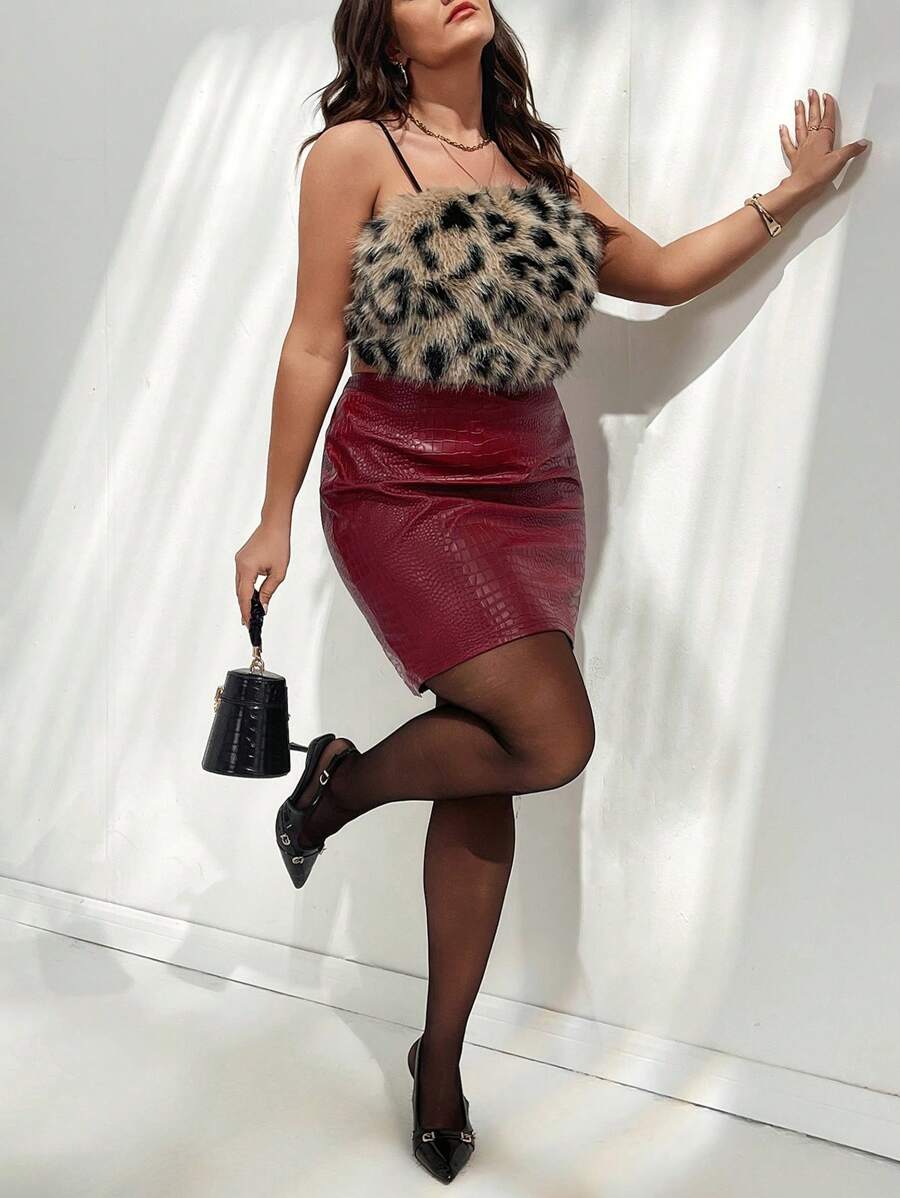 SHEIN Privé Plus Size Y2K Music Festival Modern Mini Faux Fur Sexy Leopard Print Animal Pattern Women Cami Top, Autumn/Winter