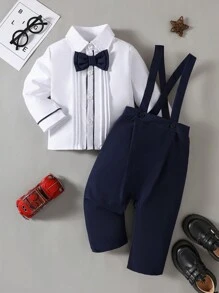 男婴绅士服装套装包括衬衫和背带裤，衬衫采用褶皱和装饰边设计，时尚、优雅、舒适，专为宝宝的正式场合（如婚礼、生日派对、家庭聚会）打造，展现宝宝独特的绅士风格 - 彩色 - 查看 12