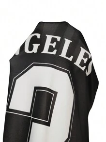 Manfinity Sporsity Men's Street Academy Style, INS Matched With An Oversized Number 23, Basketball, And Flame Elements Digital Printed Black Loose-Fitting Round-Neck T-Shirt. This Shirt Features Basketball Jersey Elements And A Chicago-Inspired Design With Black And White Color-Block Stripes. It Is Suitable For All-Season Wear And Embodies Street Rock Aesthetics. Perfect For Music Festivals And Everyday Outfits, It Makes An Excellent Gift For Boyfriends Or Husbands, Aligning With Y2K Streetwear .