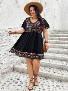SHEIN CURVE+ Plus Size Black Mexican Print V-Neck Spring And Summer Women's Dress Boho Vacation,Beach Dress Sundress,Holiday Outfits - Black - View 9