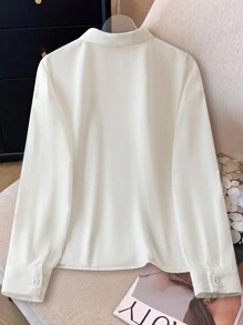 SHEIN Clasi 女士纯白色 3D 蝴蝶结装饰优雅休闲衬衫 - 白色 - 查看 2