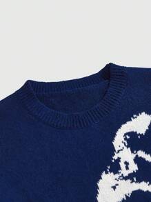 ROMWE MEN ROMWE Avant Men's Crew Neck Portrait Graphic Distressed Sweater - Navy Blue - View 3