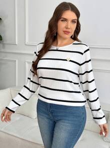 SHEIN Frenchy Plus Size Women Casual Minimalist Black & White Striped Heart Embroidered T-Shirt, Ins Style Relaxed Women T-Shirt
