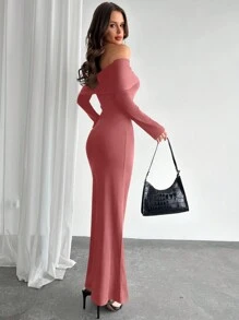 Firerie 优雅女士露肩黑色紧身连衣裙，带有金属装饰和喇叭袖，适合秋季的浪漫时尚 - 粉色 - 查看 2