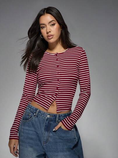 MISSGUIDED Fitted Ribbed Button Front Long Sleeve Crop Top Classic Nautical Stripes Casual Weekend Essential Fall Winter Spring Layering Piece Christmas