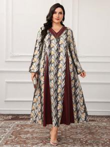 Al Najma Plus Size Women Geometric Print V-Neck Long Sleeve Arabic Style Dress