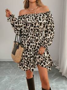 SHEIN Essnce Abito corto e mini con maniche lunghe, scollo a spalle scoperte, volant a più strati e stampa leopardata - Multicolore - Visualizzare 7