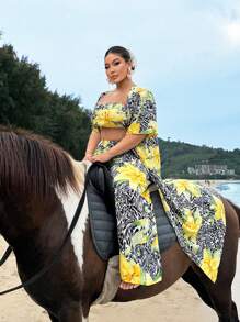 SHEIN SXY Plus Size Women's Early Spring Flower Print Colorful Tube Top Bottom And Trousers And Flowing Open Cardigan Three Pieces Set,Suitable For Daily Wear, Vacation, Seaside, Beach Party, Date Night, Birthday, Bachelorette Party Outfit Party, Dance, Couple Date, Elegant, Casual, Shopping, Street Wear, Outdoor, Flirty, Easy To Match And Looks Slim, Highlight Your Figure, Highlight Your Body For Summer - Multicolor - View 3