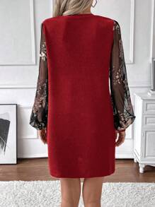 SHEIN Clasi Đầm ngắn đơn giản cổ tròn tay dài họa tiết chắp vá màu trơn cho nữ - Đỏ - Xem 2