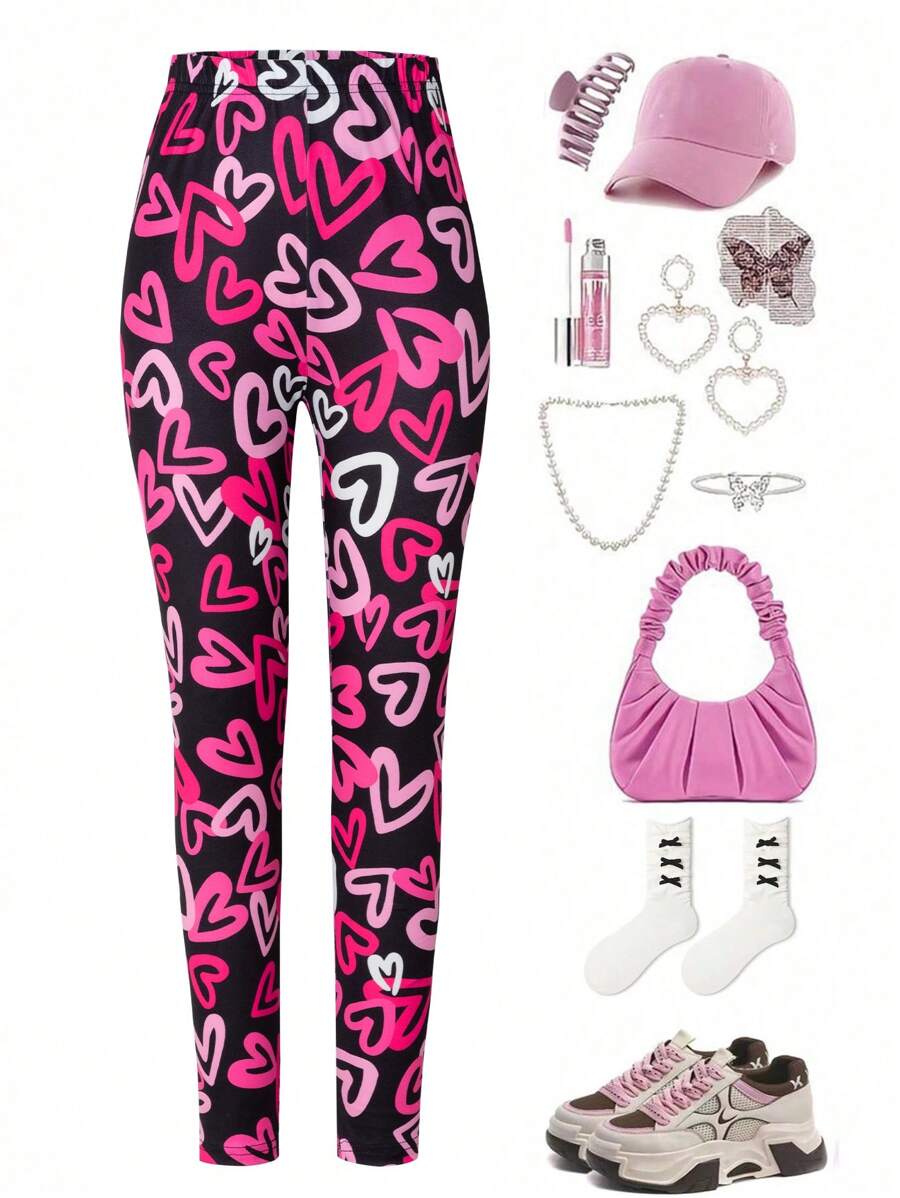 Leggings para niñas preadolescentes, marca Streecool preadolescente, leggings de ajuste ceñido de longitud completa con patrón de corazones en color rosa y negro, diseño elegante y dinámico, adecuado para deportes, escuela, actividades al aire libre y uso en todas las estaciones. Los leggings presentan una combinación de color rosa y negro con un diseño de patrón de corazones de cobertura total
