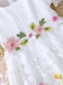 Glamorique Kids Young Girls Elegant Floral Embroidery Mesh Overlay Princess Dress, Square Neck Puff Sleeve, Suitable For Children Summer Party