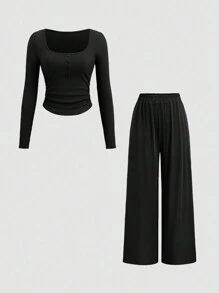 Sweetra 女士秋冬百搭两件套 - 修身罗纹圆领纽扣上衣和松紧腰直筒裤，休闲家居/休闲装 - 黑色 - 查看 1