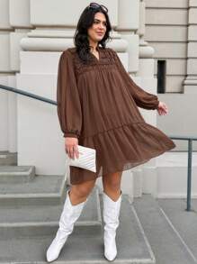 SHEIN LUNE Plus Size Women Notched Neck Ruched Lantern Sleeve Solid Color Dress Valentine's Day Vacation Outfits Woman,Modest Dresses For Women,Airport Outfit For Women,Boho Dress Women,Resort Wear Women,Club Dress,Tropical Dress,Spring/Summer Birthday Dresses For Women Sundress