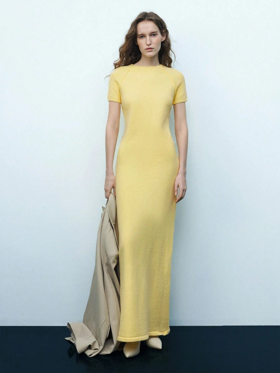 Maija 纯黄色圆领插肩短袖开衩下摆长款毛衣裙，优雅浪漫飘逸设计，适合女性，春夏节日 - 黃色 - 查看 1