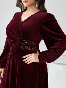 Modelyn Plus Size Elegant Crystal Decor Wrap Waist Dress For Christmas Long Evening Dresses