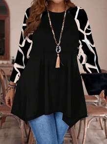 EMERY ROSE Minimalistisches Lässig T-Shirt in Große Größen mit Allover-Geometrisch-Linien-Muster