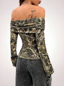 SHEIN EZwear Women's Fall/Winter Y2K Date Night Tree Branch Pattern Off The Shoulder T-Shirt - Army Green - View 2