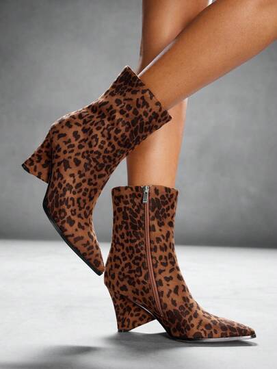 CUCCOO SZL Botas de tobillo y botas cortas con estampado de leopardo de punta afilada, tacón único, sexy y versátil de alta calidad, adecuadas para Navidad, Año Nuevo, fiestas, citas y uso casual en primavera para crear un ambiente festivo de Navidad y Año Nuevo en otoño e invierno