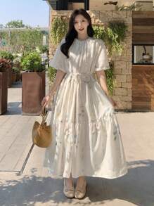 FRIFUL Damen Midi-Länge Ditsy Floral Kurzarm Lässig Kleid, einfach und modisch für den täglichen Gebrauch - Weiss - Übersicht 1