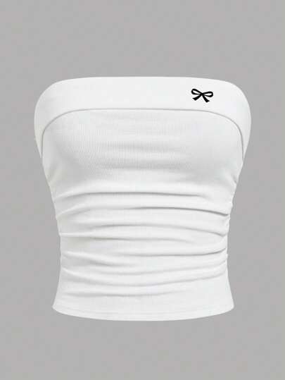 SHEIN Girlism Débardeur bandeau ajusté en maille blanche à plis piqués pour adolescentes, avec broderie de nœud