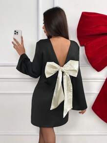 SHEIN Essnce 女式拼色长袖连衣裙，后背有大蝴蝶结细节，V 领露背系带，情人节约会派对女士连衣裙