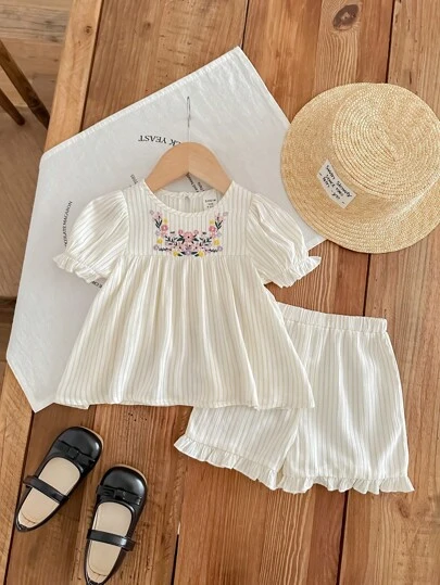 SHEIN LMoss Kids Baby Girl LMoss Summer Cute Stripe & Floral Print Short Sleeve Top And Shorts 2pcs Set
