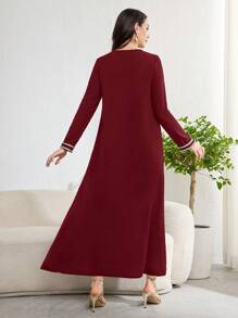 Al Najma Women's Casual Arabic Style Simple Elegant Daily Dress, Modest - Burgundy - View 2