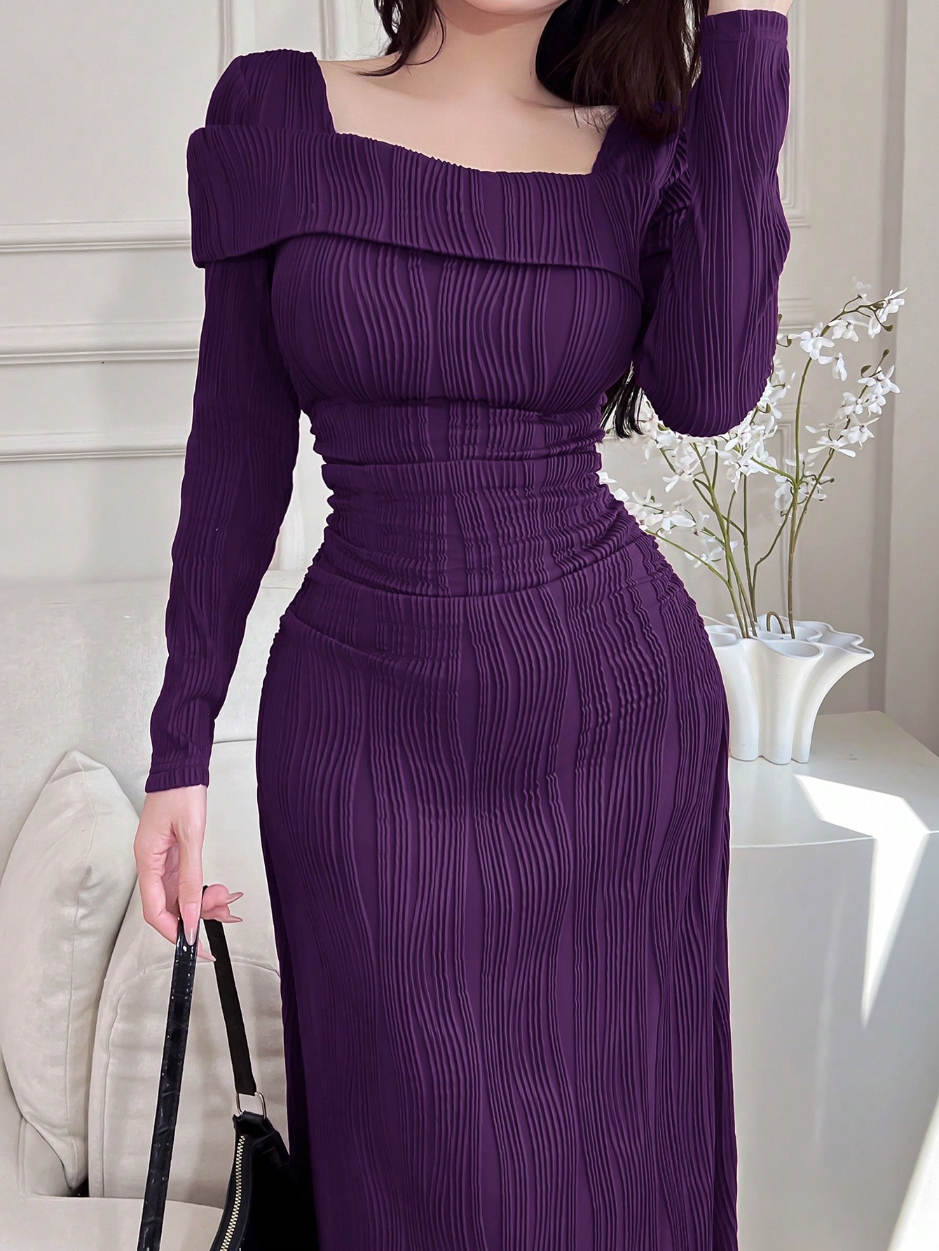 Feyla فستان طويل أنيق بأكمام طويلة وياقة مربعة ذو...