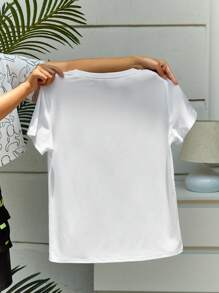 INAWLY Mi ansiedad es crónica, pero este trasero es icónico Camiseta unisex • Camiseta divertida de salud mental • Camiseta con emoticono de mapache • Regalo divertido para ella y él
