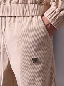 SUMWON Conjunto de 2 piezas de sudadera con capucha y pantalón de chándal oversize de pana con patrón bordado - Albaricoque - Ver 6