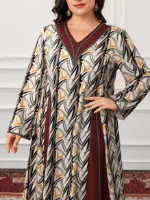 Al Najma Plus Size Women Geometric Print V-Neck Long Sleeve Arabic Style Dress