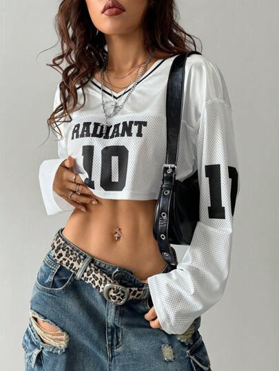 Coolane Camiseta larga de manga larga suelta y casual con cuello en V, letra y diseño gráfico, color blanco