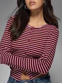 MISSGUIDED 修身罗纹纽扣前襟长袖露脐上衣，经典航海条纹，休闲周末必备，秋冬春季叠穿单品，圣诞节适用 - 紅色 - 查看 4
