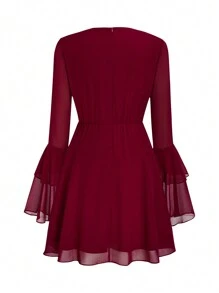 SHEIN LUNE Vestido de gasa de cuello redondo elegante de unicolor con mangas abombadas y espalda descubierta, adecuado para primavera y otoño, San Valentín, tallas grandes - Rojo - Ver 2