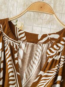 SHEIN LUNE 大码修身复古 V 领 3/4 喇叭袖系腰法式中长印花连衣裙 - 彩色 - 查看 4