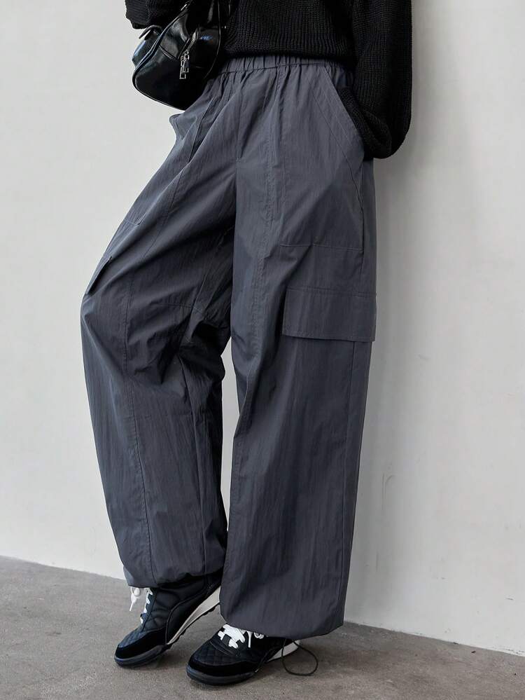 Women's Loose Solid Color Utility Style Big Pocket Straight Leg Drawstring Ankle Casual Pants