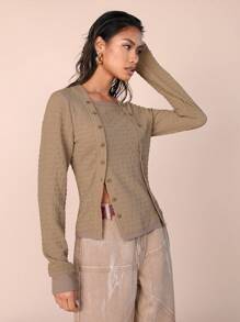 COSMINA Women's Solid Color T-Shirt, Minimalist Fashion Casual Everyday Wear