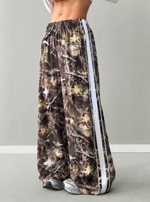 SHEIN EZwear Damen Alltagsmode Y2K Hip-Hop Streetwear Sportbekleidung Lässig Windjacken-Hose mit Baumzweig Muster gewebtem Band-Textur Dekor, elastischer Taille und weitem Bein, Camouflage Hose
