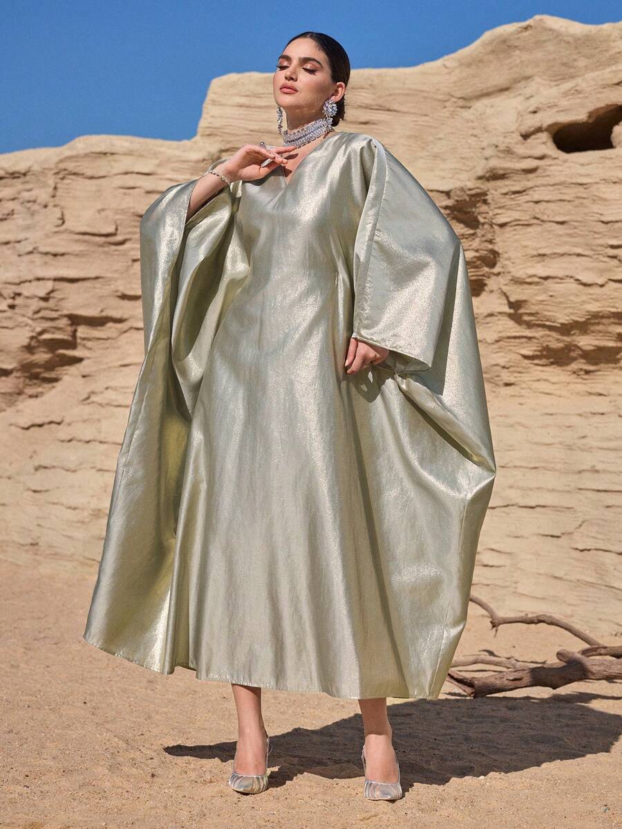 Al Najma 女士纯色 V 领蝙蝠长袖金属色连衣裙 - 綠色 - 查看 1