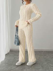 SHEIN Unity 女士时尚博主风格打结毛衣和裤子套装，休闲设计，秋冬 - 米色 - 查看 6