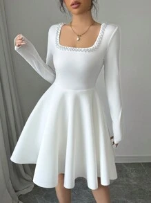 Rafferiza 女士弹力 3D 珍珠装饰长袖度假连衣裙，秋冬 - 白色 - 查看 7